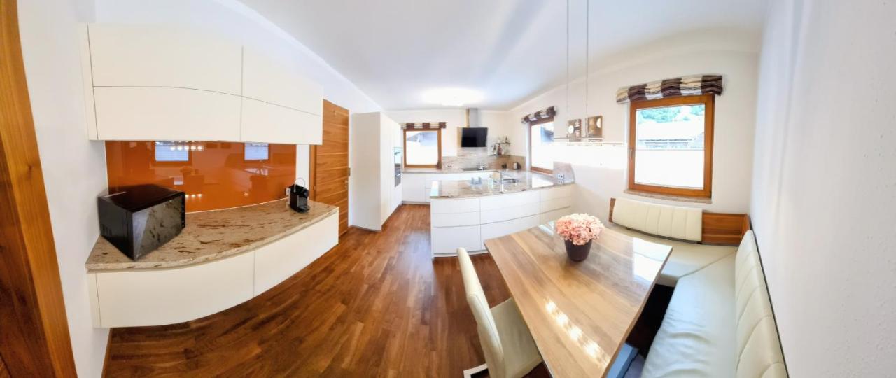 Apartment Zum Landarzt Neustift im Stubaital Luaran gambar